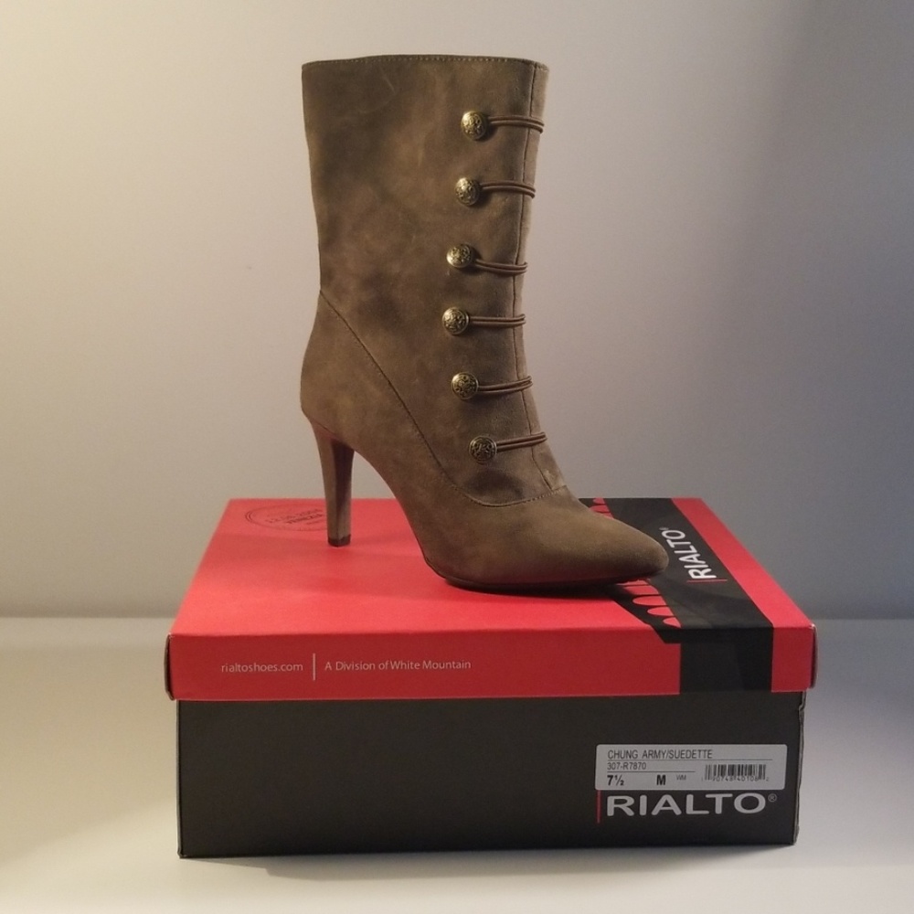 Chung Army Suede boots